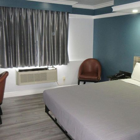 Rodeway Inn Commerce - Los Angeles 외부 사진
