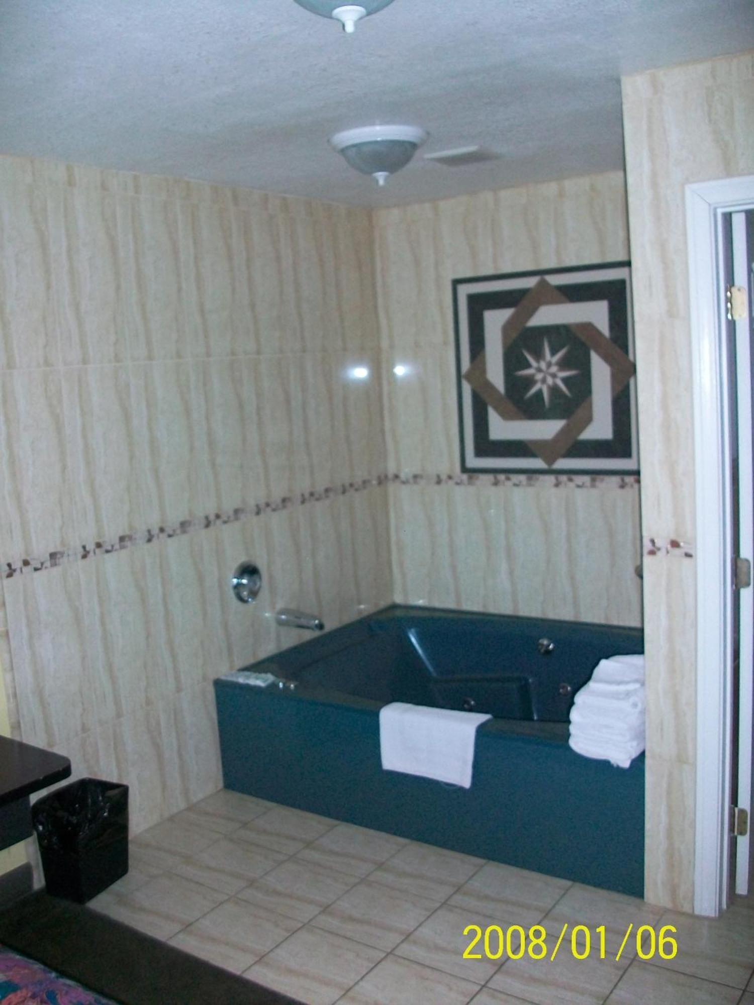 Rodeway Inn Commerce - Los Angeles 객실 사진